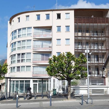 Joli Studio, Clim Proche Gare Et Centre Ville Лурд Екстериор снимка