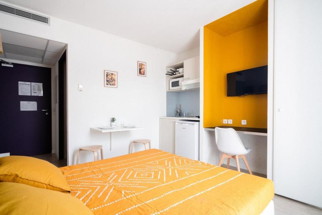 Joli Studio, Clim Proche Gare Et Centre Ville Лурд Екстериор снимка